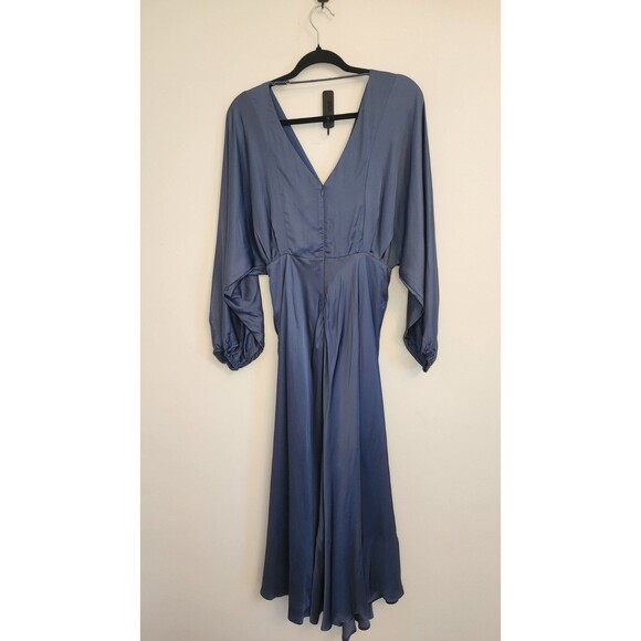 ASTR the Label Womens Kimiko Midi Dress V Neck Slate Blue Size Small NWT - Picture 8 of 14